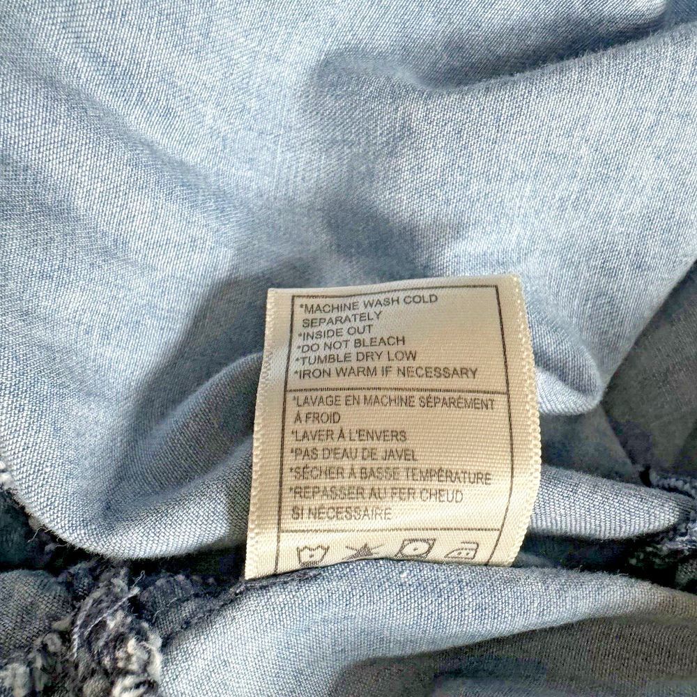 CUPCAKES & CASHMERE Shirt SZ S Blue Chambray Bishop Off Shoulder Ruffle Boxy Top - Picture 7 of 10